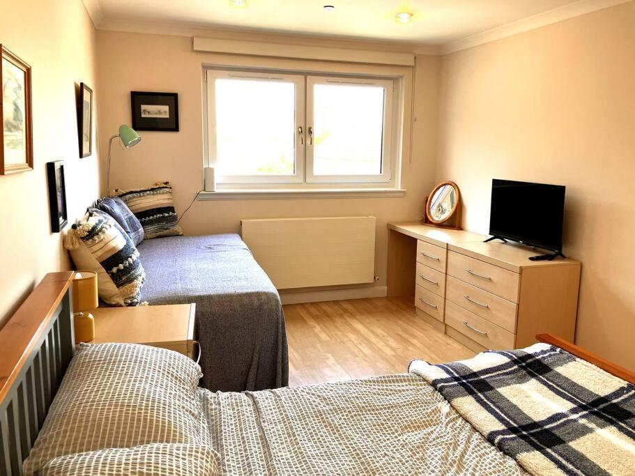 Bright Central Large Cosy Flat St. Andrews Exterior photo