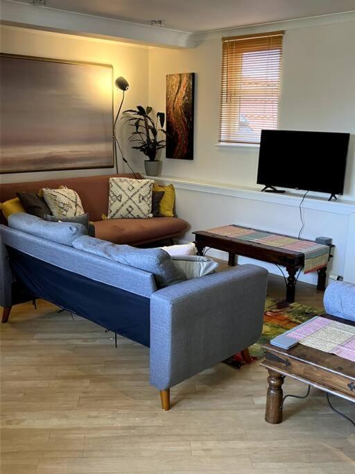 Bright Central Large Cosy Flat St. Andrews Exterior photo